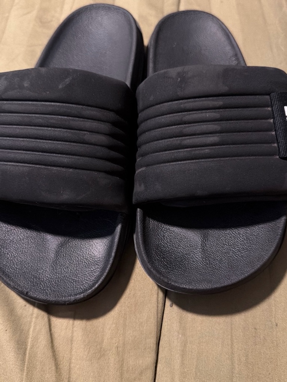 Nike Men's Black Ribbed Strap Slide Sandals